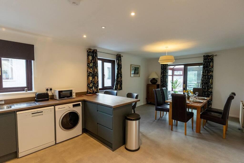 Underwood Cottage - Peaceful House In Kendal With Views Of Cumbria Eksteriør bilde